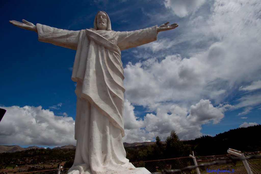 Cristo Blanco Official Image